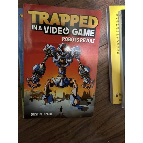Trapped in a Video Game: The Complete Series - Paperback - Like New - Picture 6 of 9